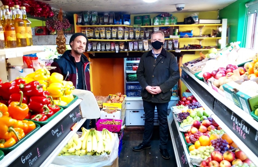 Rob Butler MP for Aylesbury visiting Fruity Tooty Grocers 